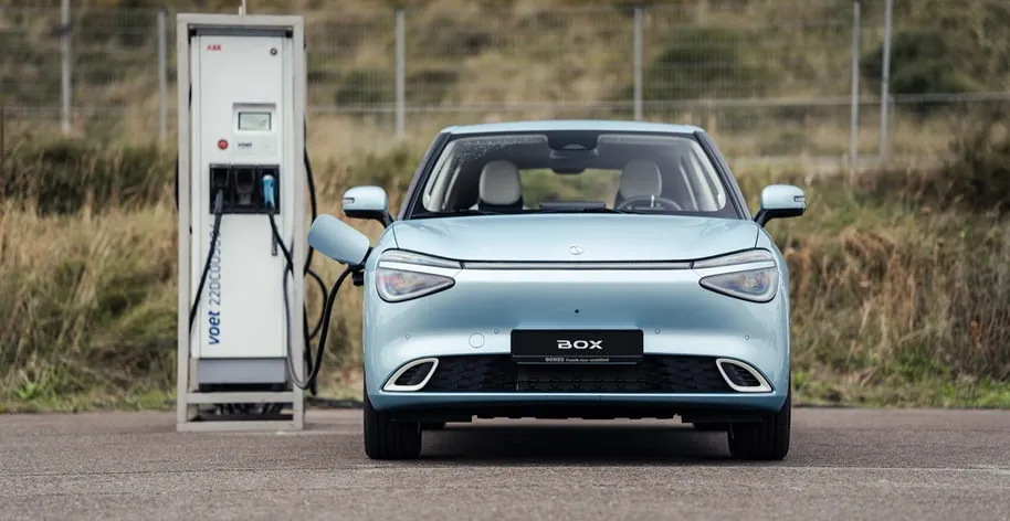 BOX 01 EV in urban environment