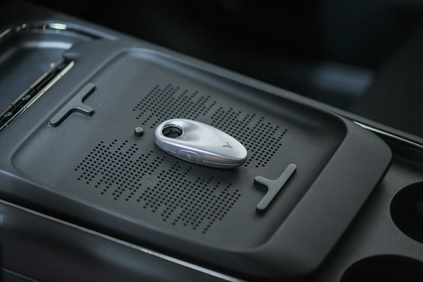 Voyah Free centre console detail